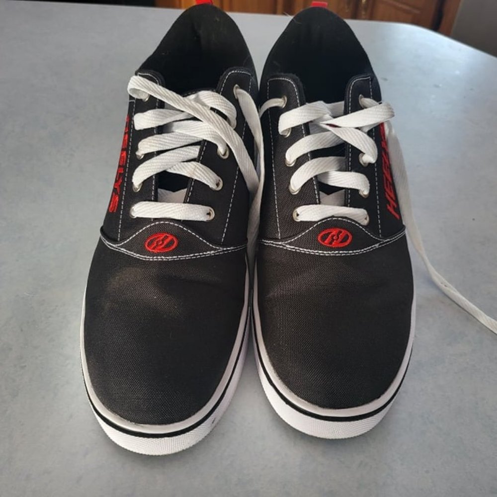 Men's Heelys Size 13